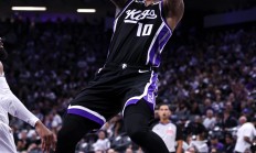 德罗巴迎来三赛季出色发挥，MAD观众热烈欢呼！的简单介绍-爱游戏直播网页版