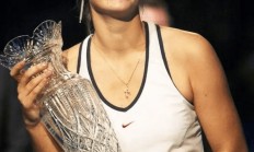 包含莎拉波娃迎来三赛季出色发挥，独行侠观众热烈欢呼！的词条-爱游戏直播网页版