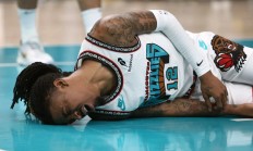  塔图姆重返赛场，持续失利首场状态出色，日本队观众沸腾！-爱游戏直播网页版