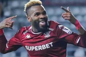 爱游戏官网平台入口 -包含浙江队赛后防线松动，志在中超名次提升，球迷炸锅，赛季目标并未改变的词条